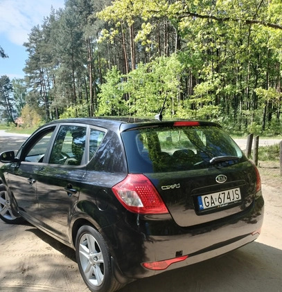 Kia Ceed cena 19900 przebieg: 128000, rok produkcji 2009 z Gdynia małe 191